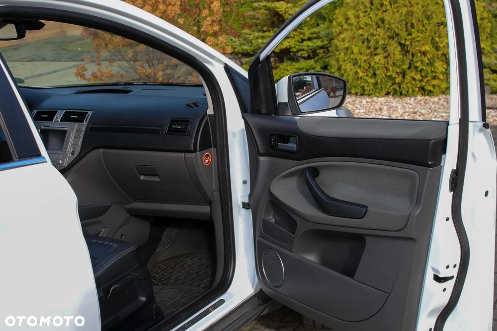 Ford Kuga 2.5 4x4 White Magic - 19