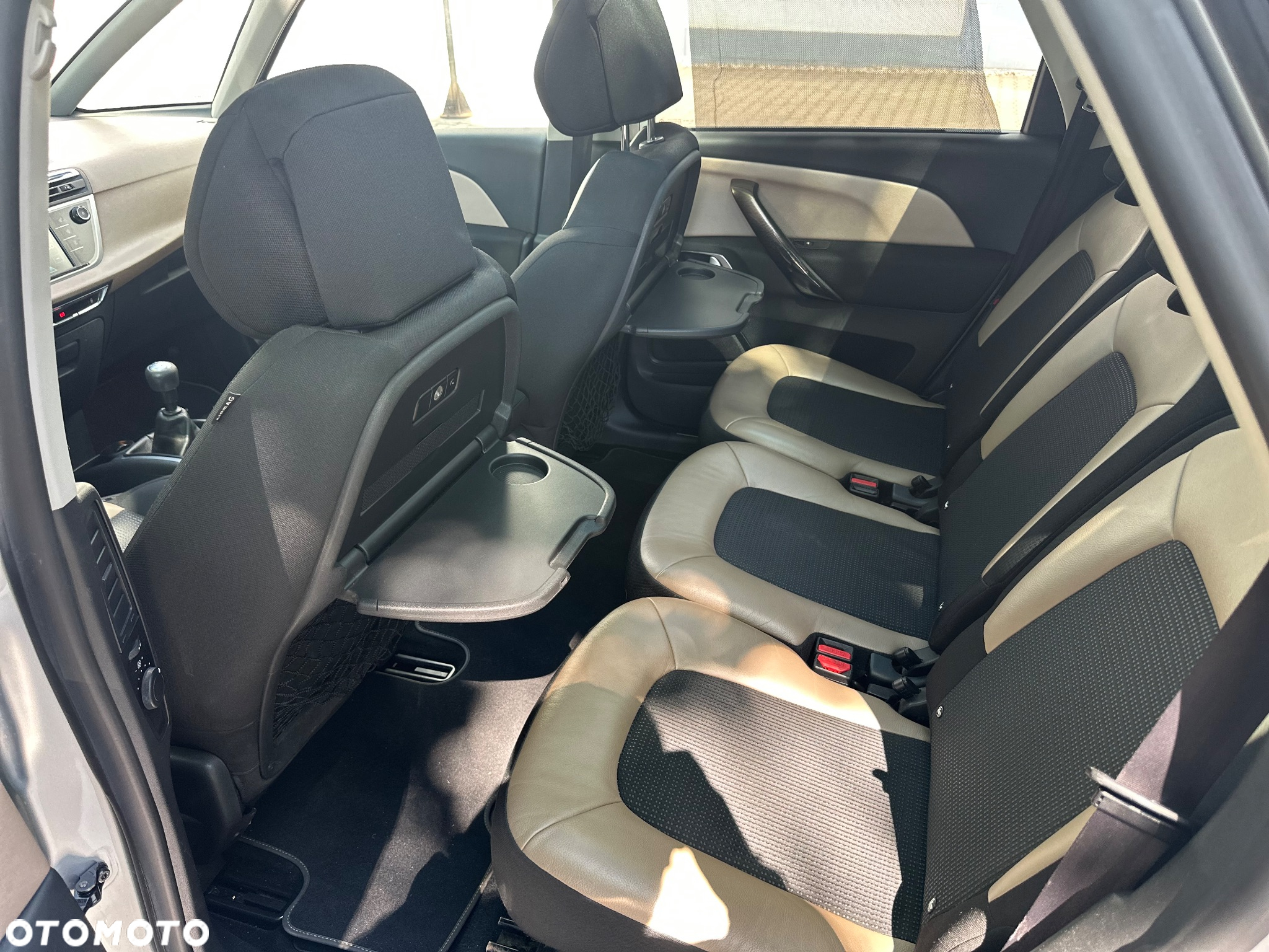 Citroën C4 Picasso 1.6 THP Exclusive - 8
