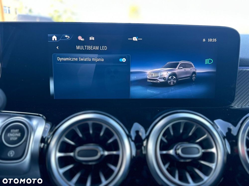 Mercedes-Benz GLB - 30