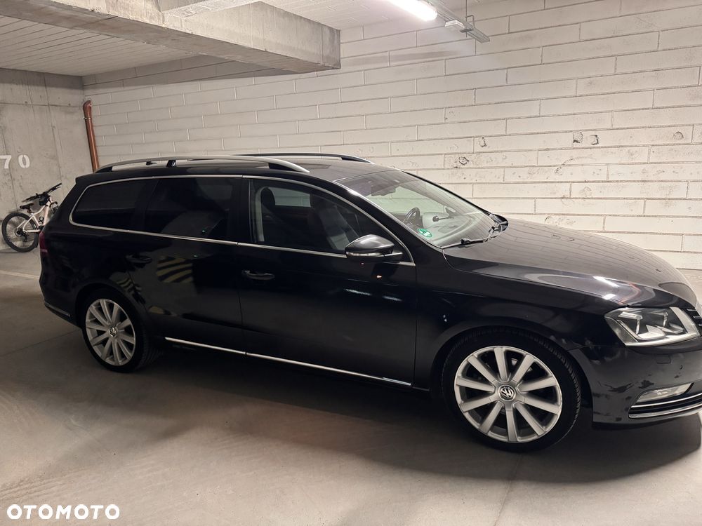 Volkswagen Passat - 2