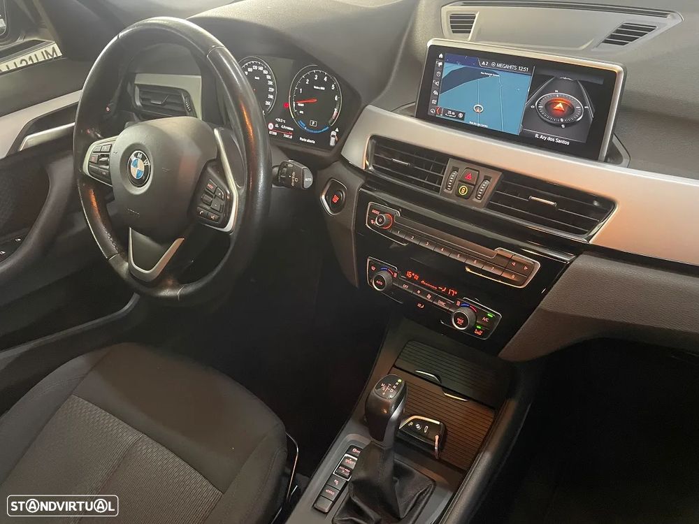 BMW X1 25 e xDrive Corporate Edition - 20