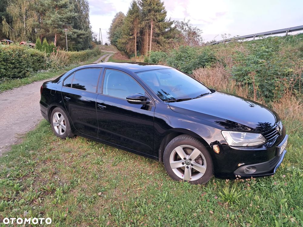 Volkswagen Jetta 1.2 TSI Comfortline - 14