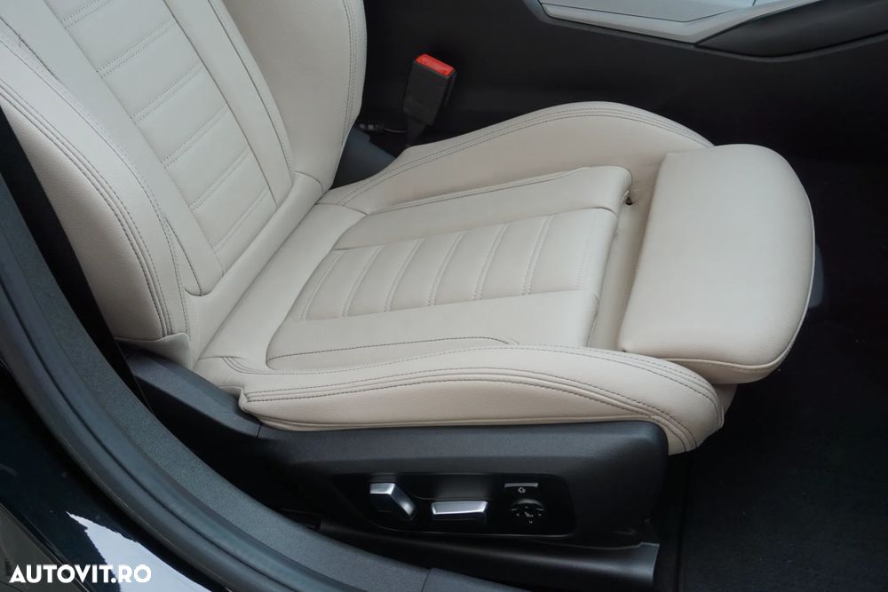 BMW Seria 3 318d Aut. Luxury Line - 25