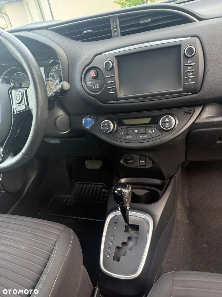 Toyota Yaris - 9