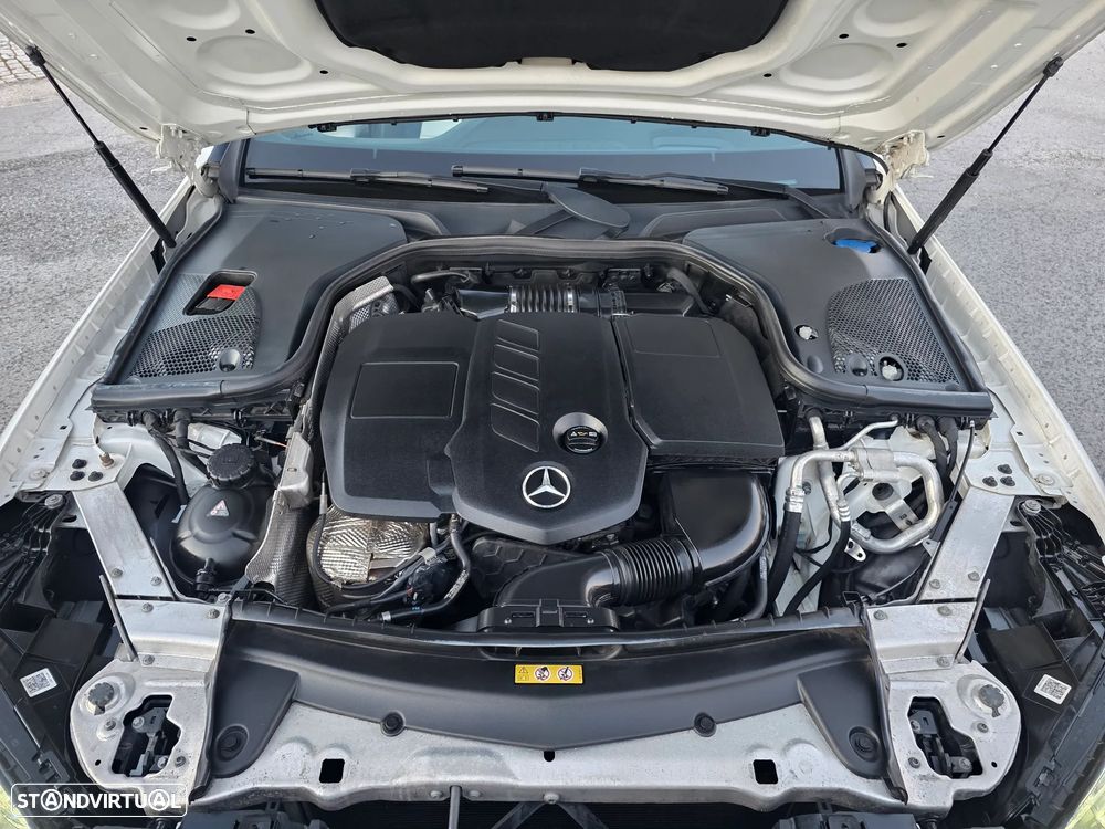 Mercedes-Benz E 220 d Cabrio 9G-Tronic AMG Line - 7