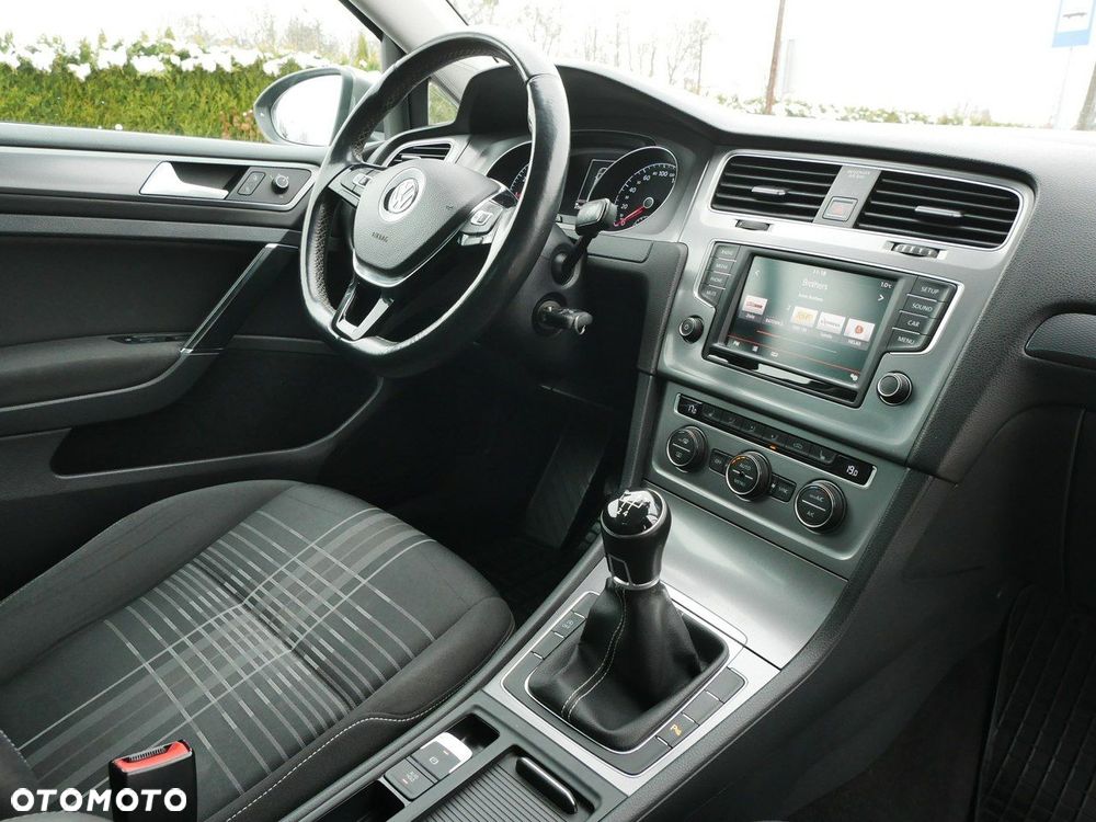 Volkswagen Golf 1.2 TSI BlueMotion Technology Comfortline - 5