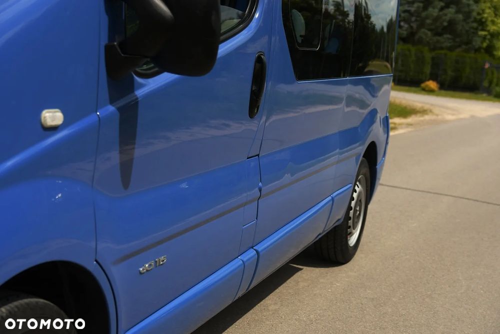 Renault Trafic - 13