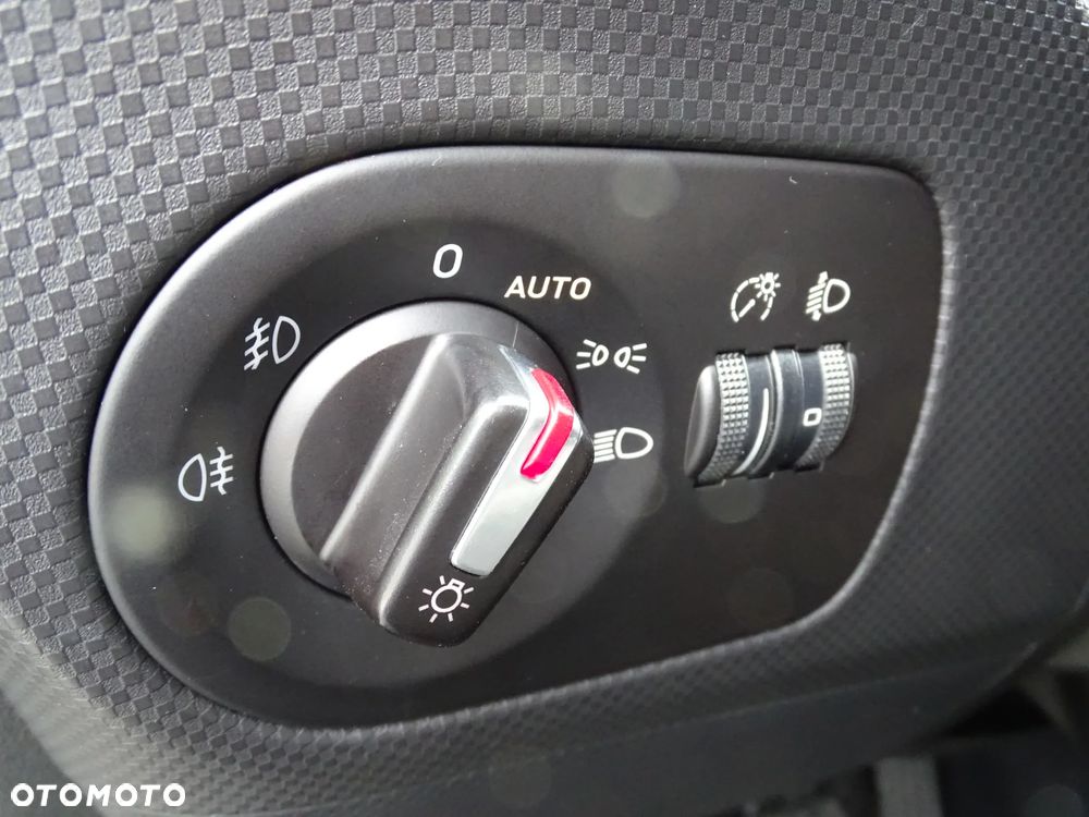 Seat Leon 1.8 TSI Style DSG - 26