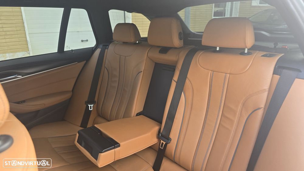BMW 520 d Pack Desportivo M Auto - 18