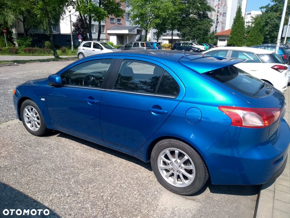 Mitsubishi Lancer 1.6 Inform - 3