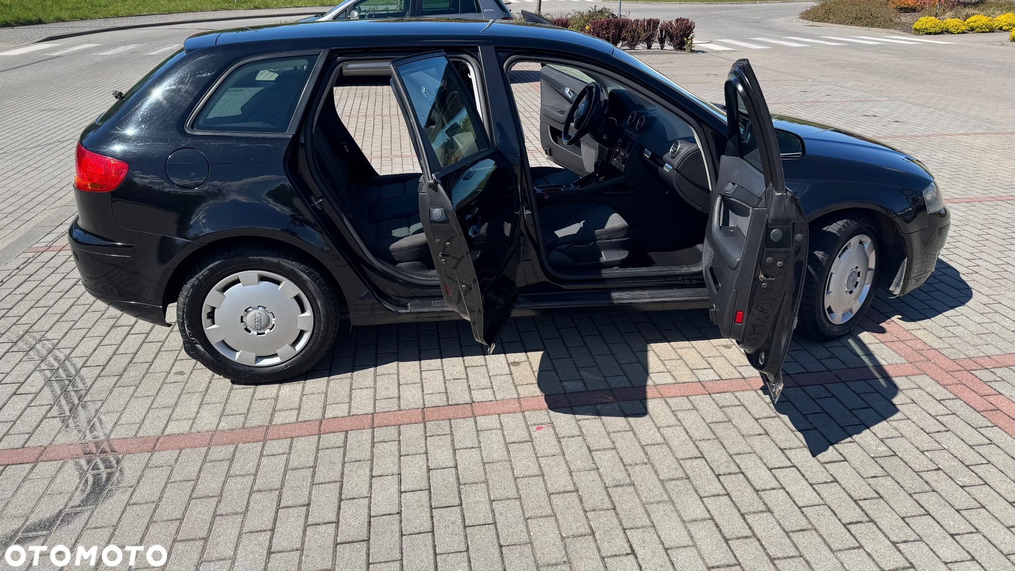 Audi A3 1.9 TDI Sportback Attraction - 3