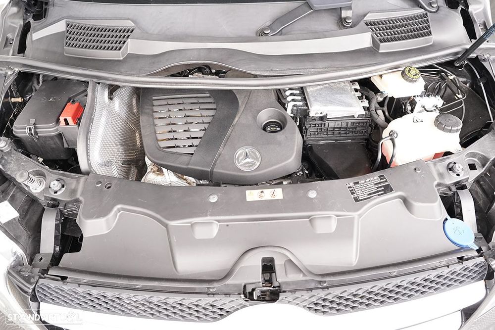 Mercedes-Benz V 250 d Longo Avantgarde - 26
