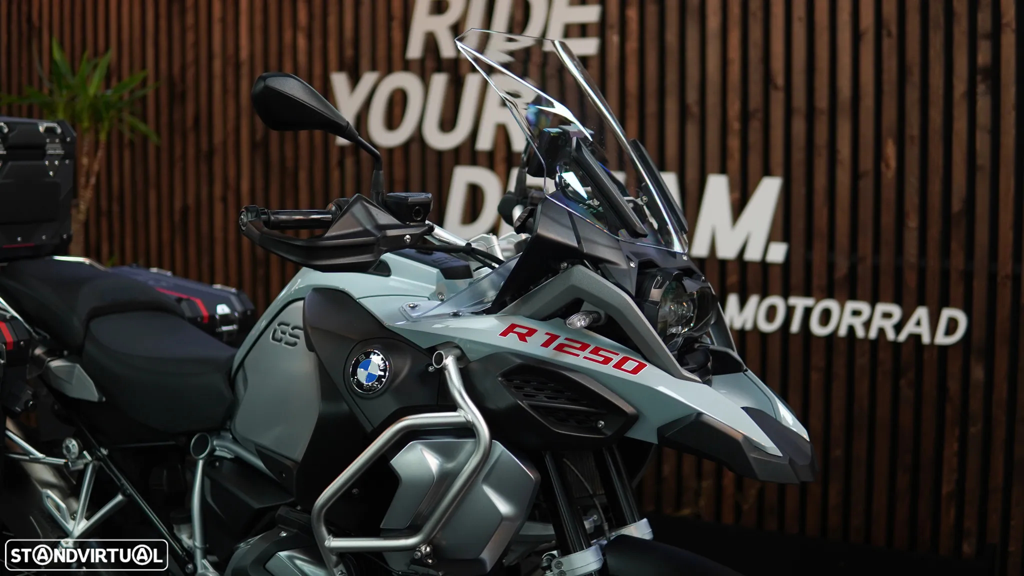 BMW R 1250 GS Adventure C/ AKRAPOVIC COMPLETO - 50