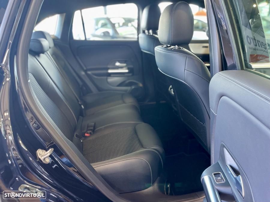 Mercedes-Benz GLA 250 e 8G-DCT Progressive - 31