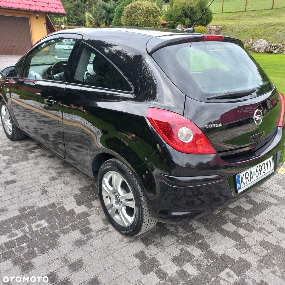 Opel Corsa - 22