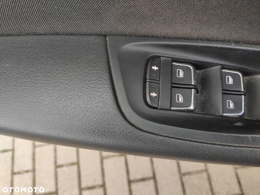 Audi A6 Avant 2.0 TDI - 30