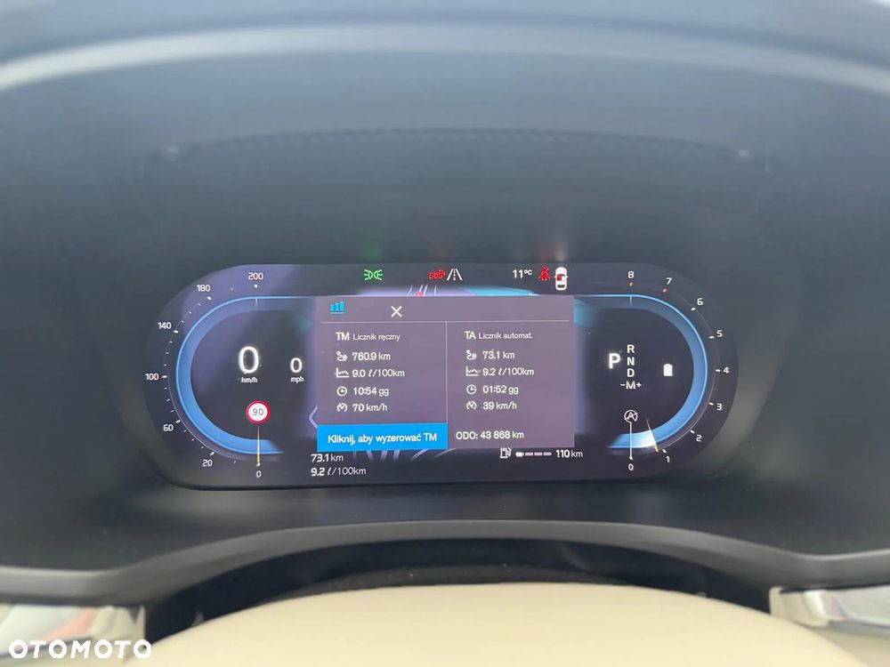 Volvo V60 Cross Country B5 B AWD Ultimate - 24