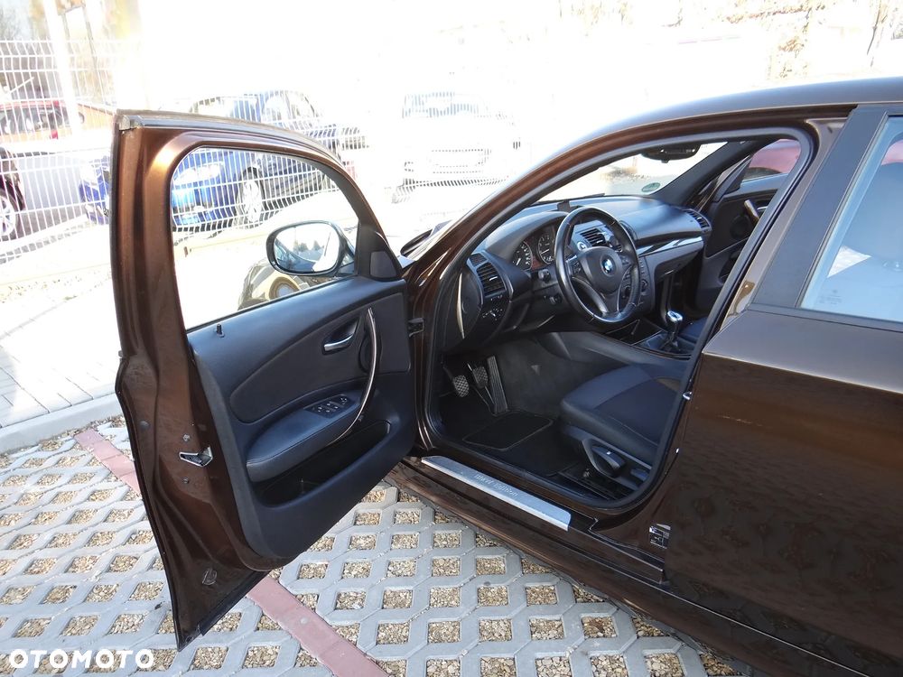 BMW Seria 1 116i Edition Sport - 15