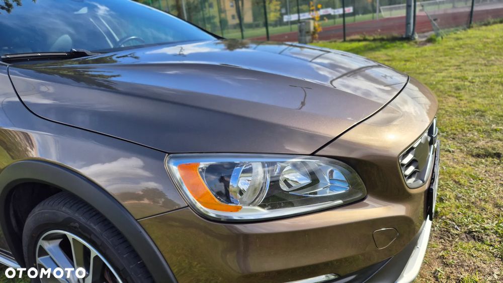 Volvo V60 Cross Country T5 AWD Momentum - 13