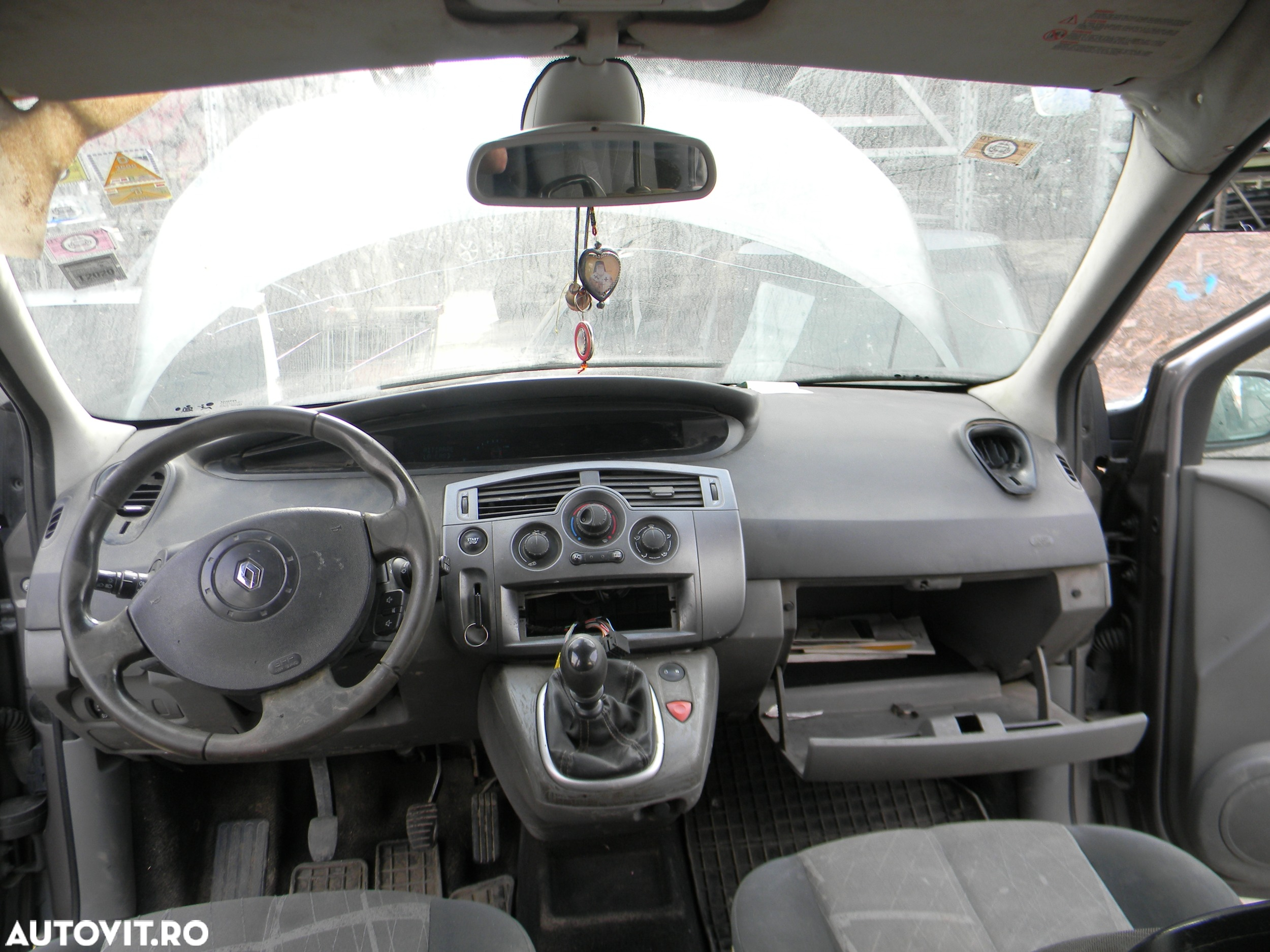 Dezmembrari  Renault GRAND SCENIC 2  2004  > 0000 1.9 dCi (JM0G, JM12 - 22
