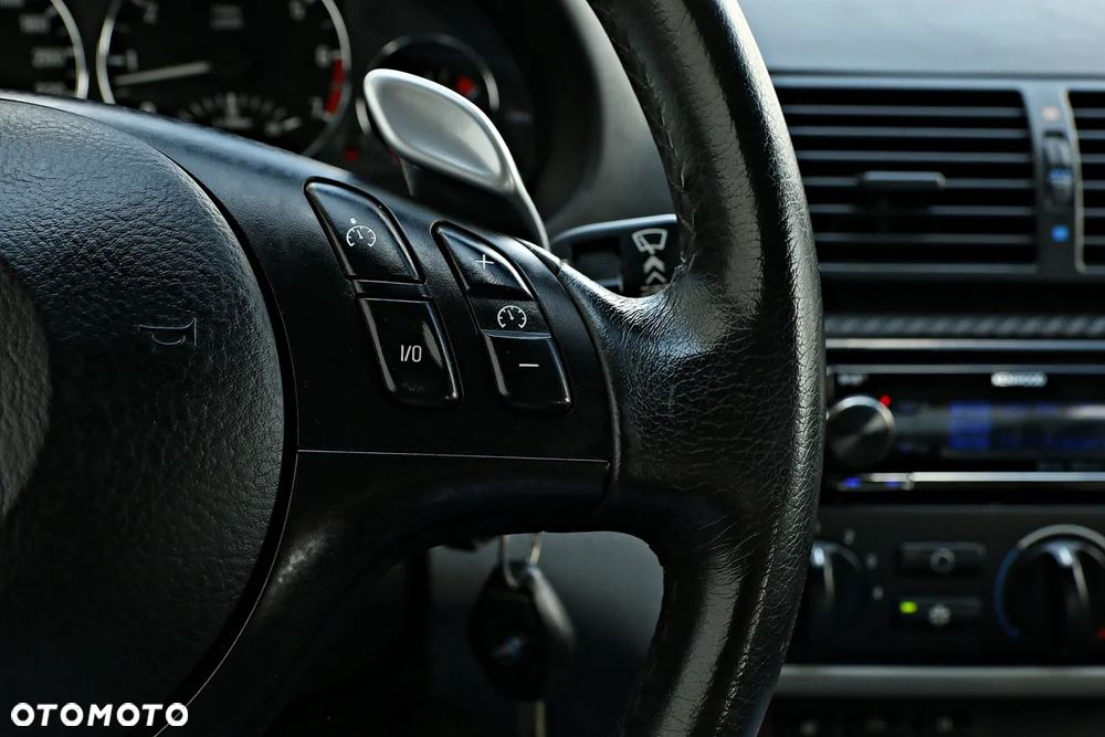 BMW Seria 3 320i - 27