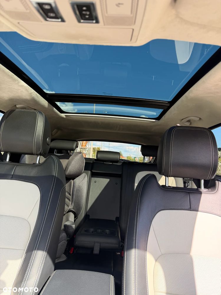 Jaguar F-Pace 2.0 i4D AWD R-Sport - 9