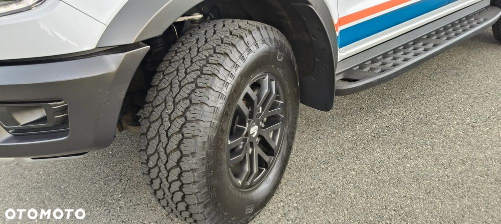 Ford Ranger Raptor - 32