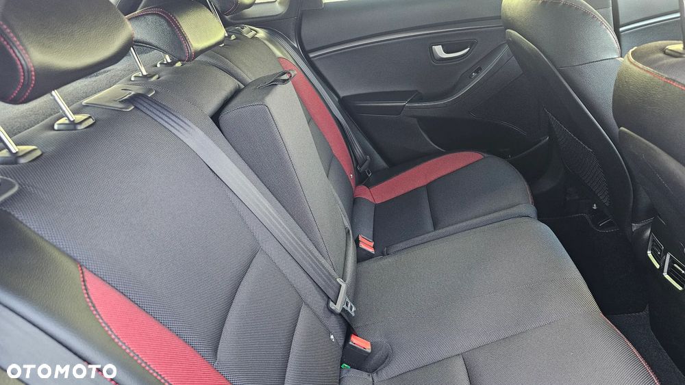 Hyundai i30 1.6 GDI Turbo Sport - 37