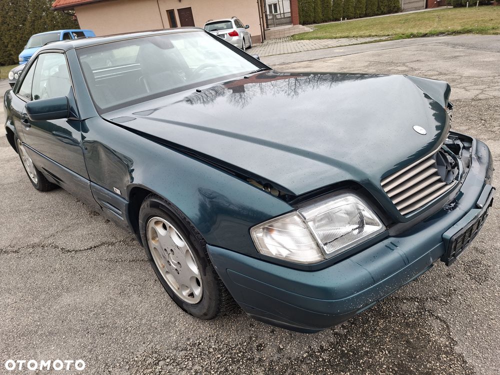 Mercedes-Benz SL - 10