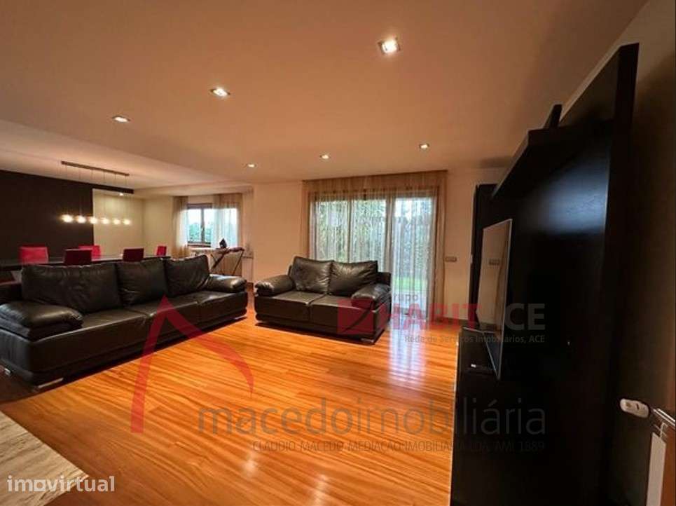 Moradia Individual T3 com piscina em Lomar - Grande imagem: 4/32