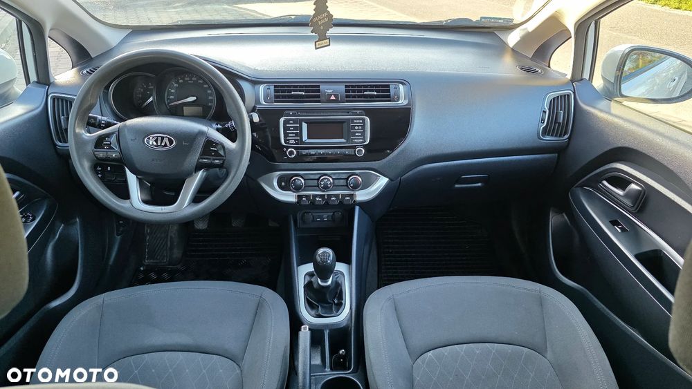 Kia Rio 1.4 crdi L - 13