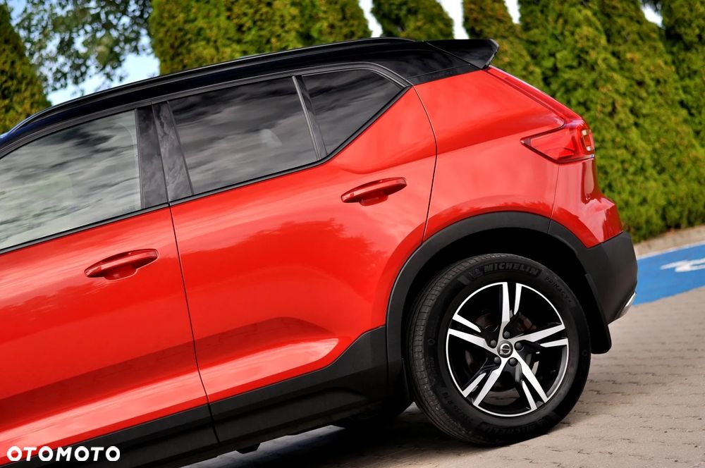 Volvo XC 40 T3 R-Design - 9