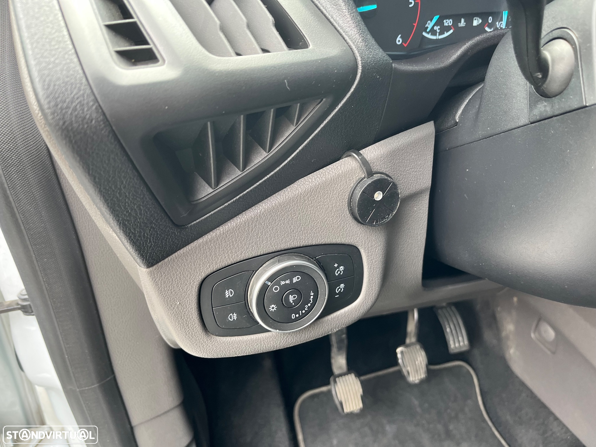 Ford Transit Connect 1.5 TDCi 230 L1 Trend - 26