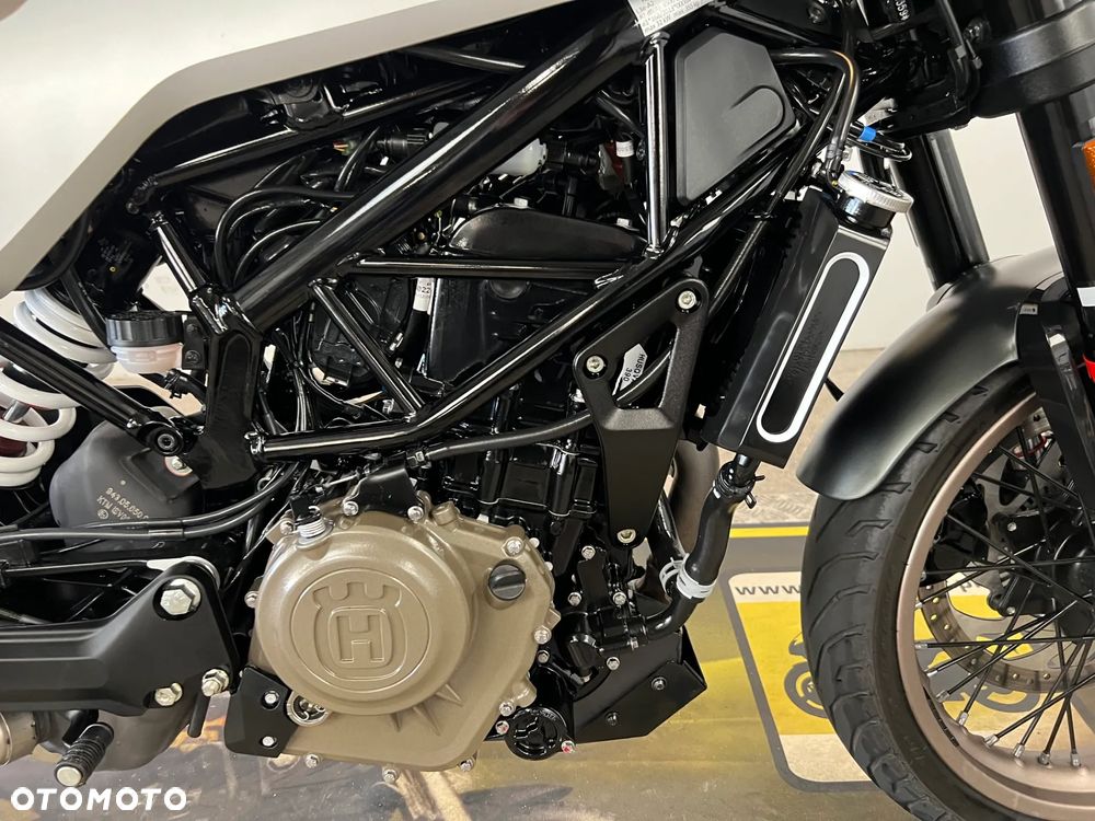 Husqvarna Vitpilen - 7