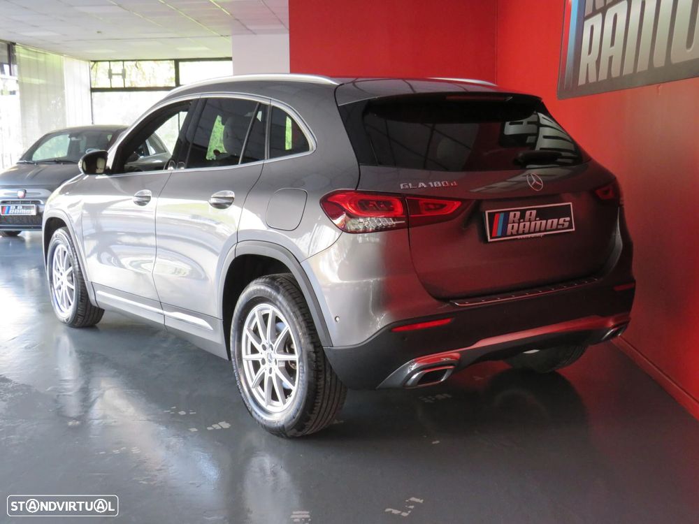 Mercedes-Benz GLA 180 d Style - 8