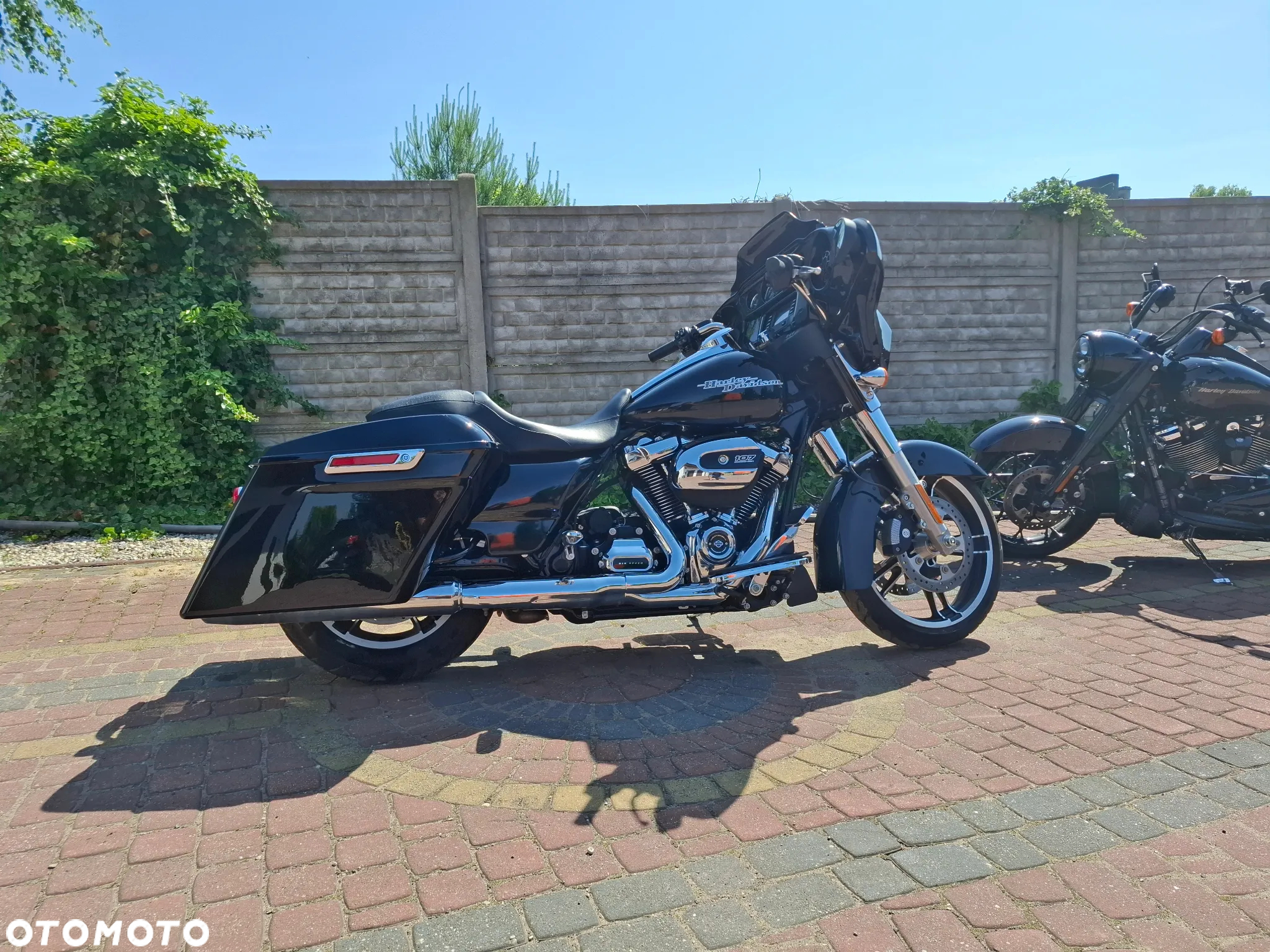 Harley-Davidson Touring Street Glide - 4