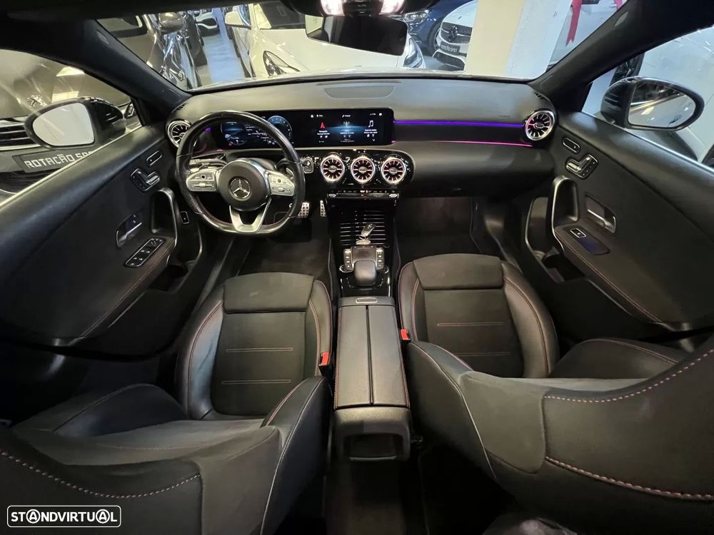 Mercedes-Benz A 250 e 8G-DCT AMG Line - 17
