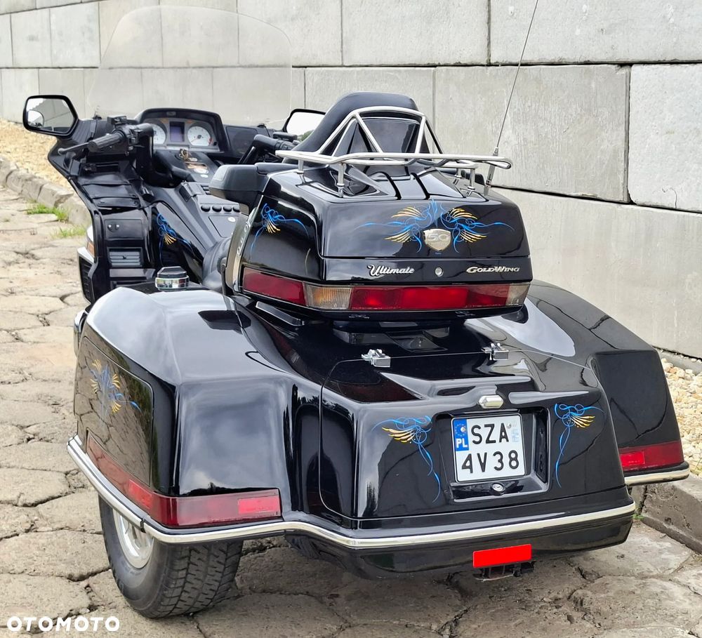 Honda GL - 16