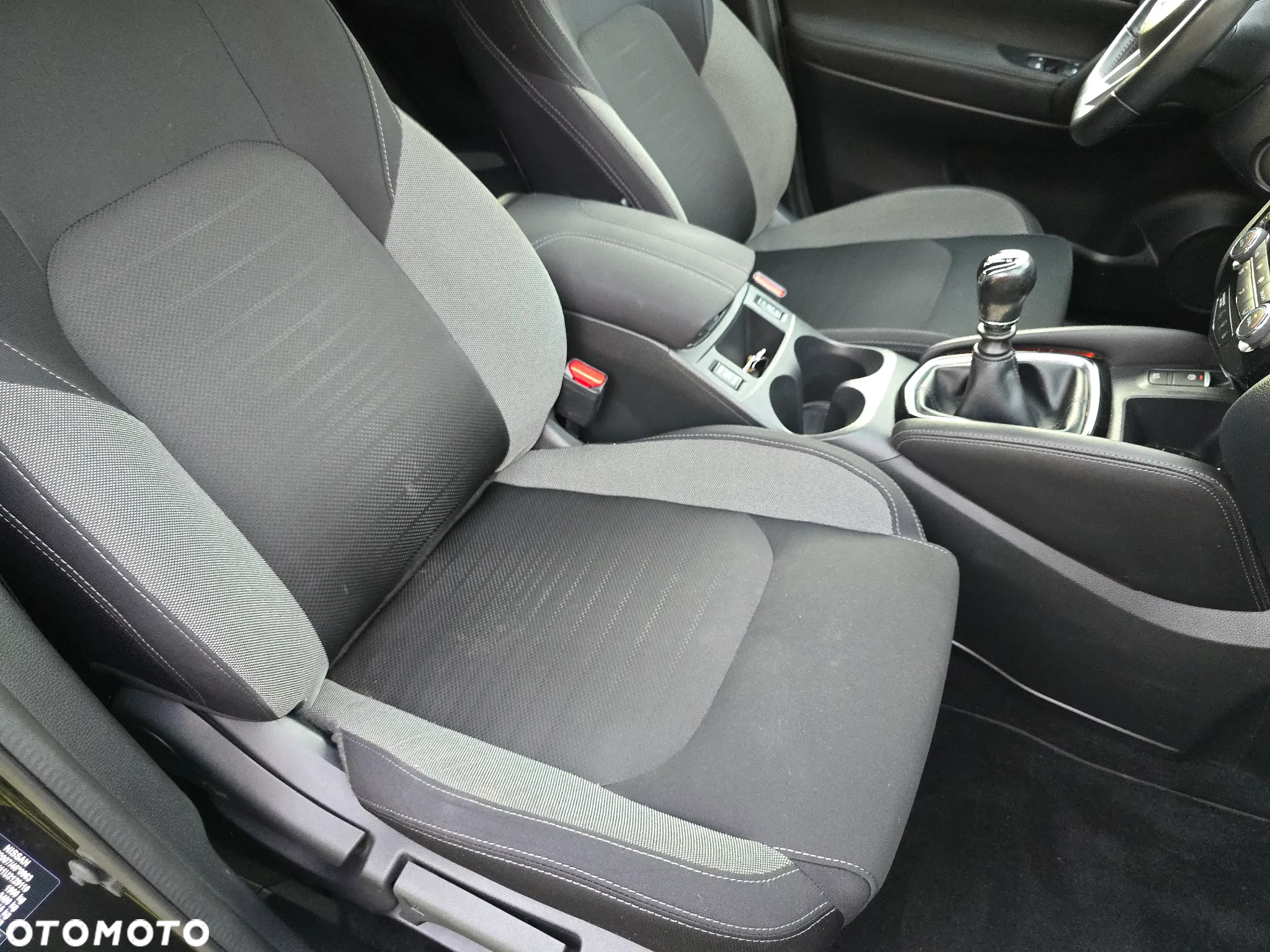 Nissan Qashqai 1.6 DIG-T Tekna - 17