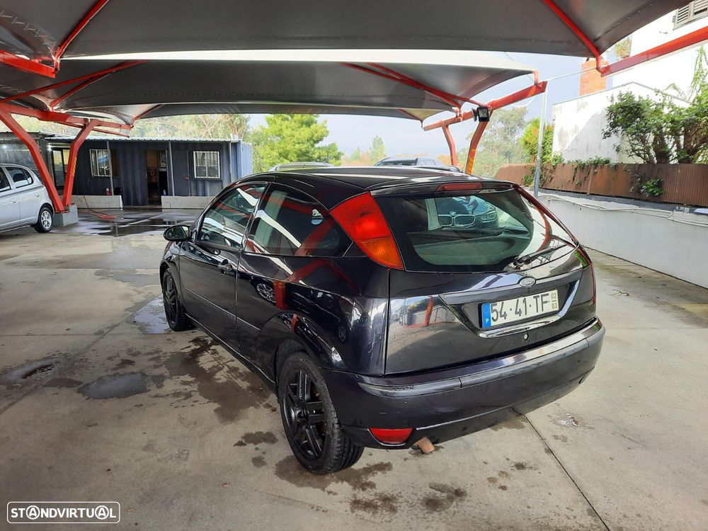Ford Focus 1.8 TDCi Trend - 4