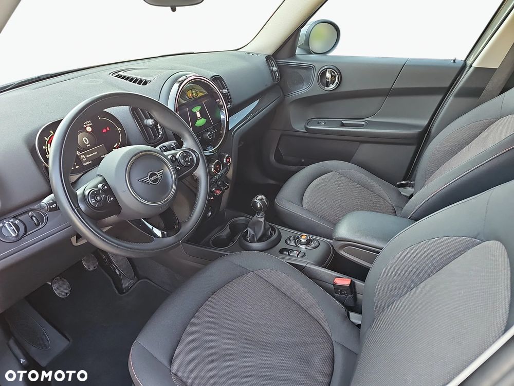 MINI Countryman One - 4