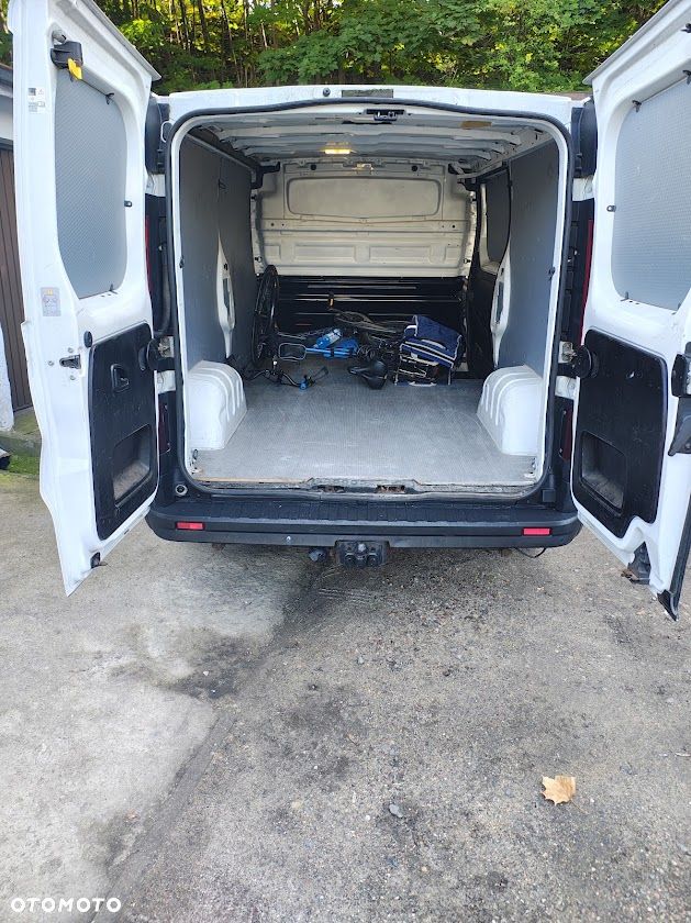 Opel Vivaro - 5