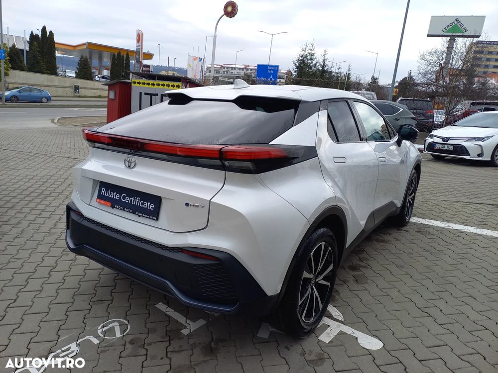 Toyota C-HR - 7