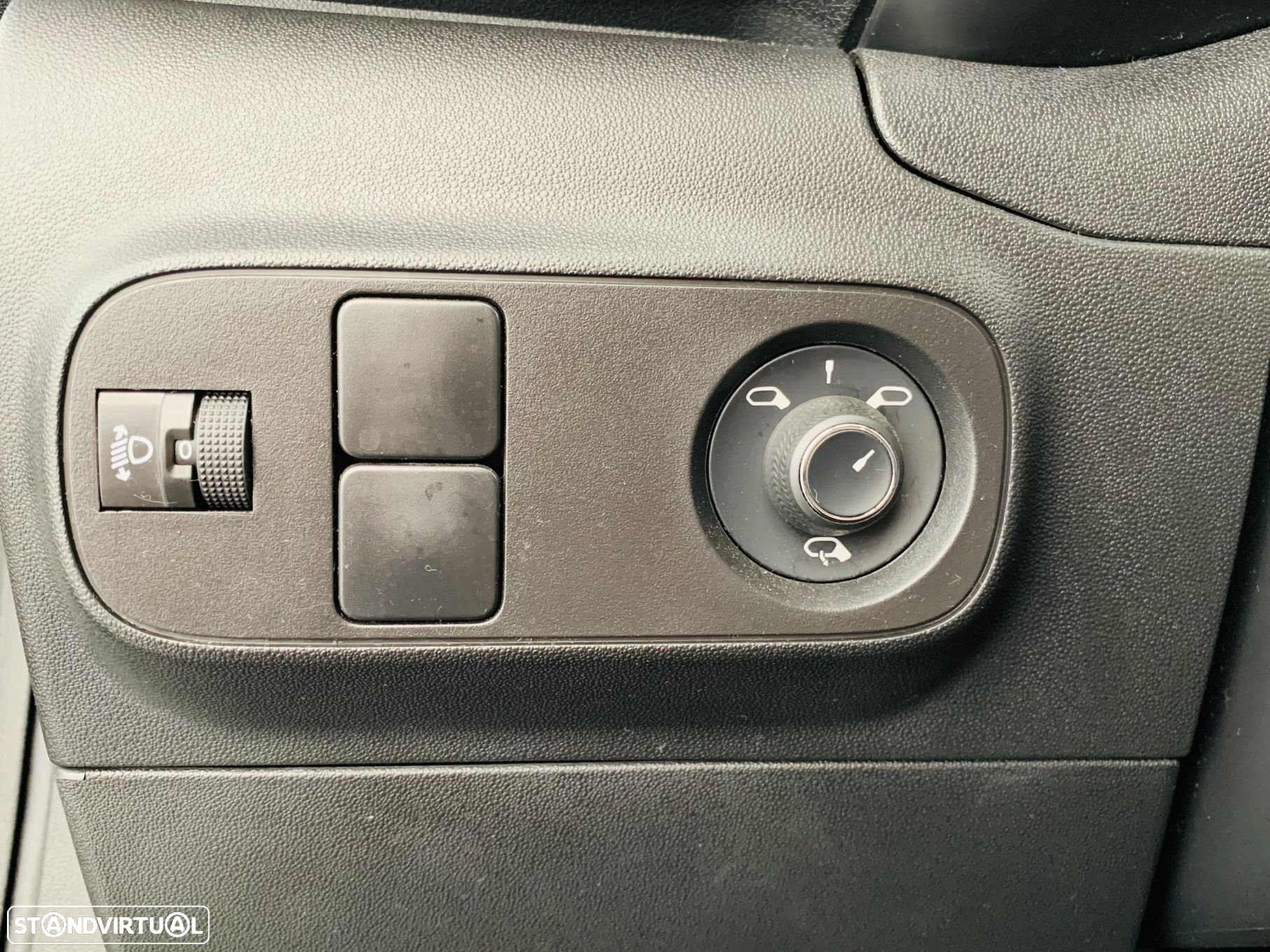 Citroën C3 1.2 PureTech Shine - 9
