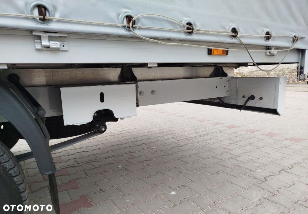 Renault Master - 33