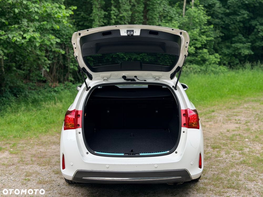 Toyota Auris Hybrid 135 Premium - 9