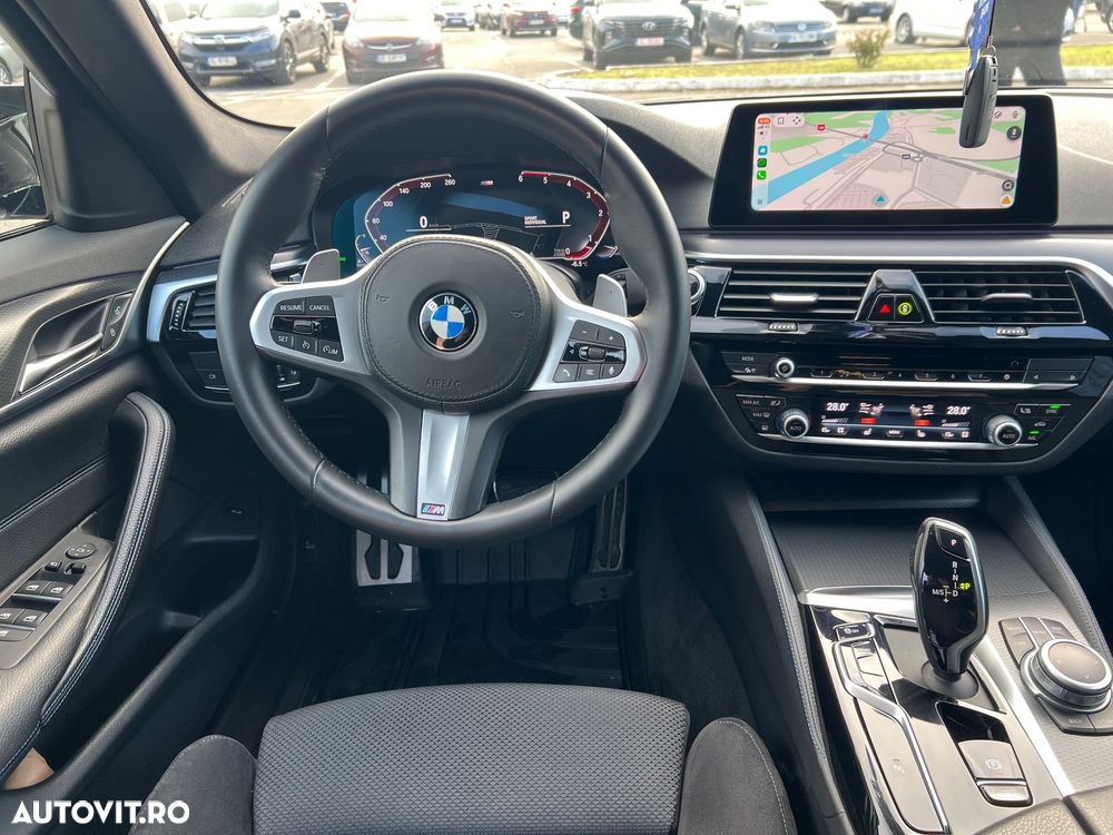 BMW Seria 5 520d Aut. M Sport Edition - 12