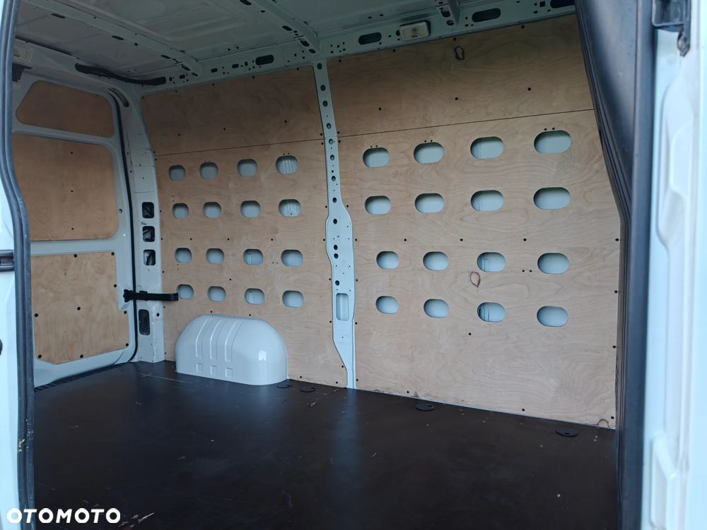 Opel Movano - 7