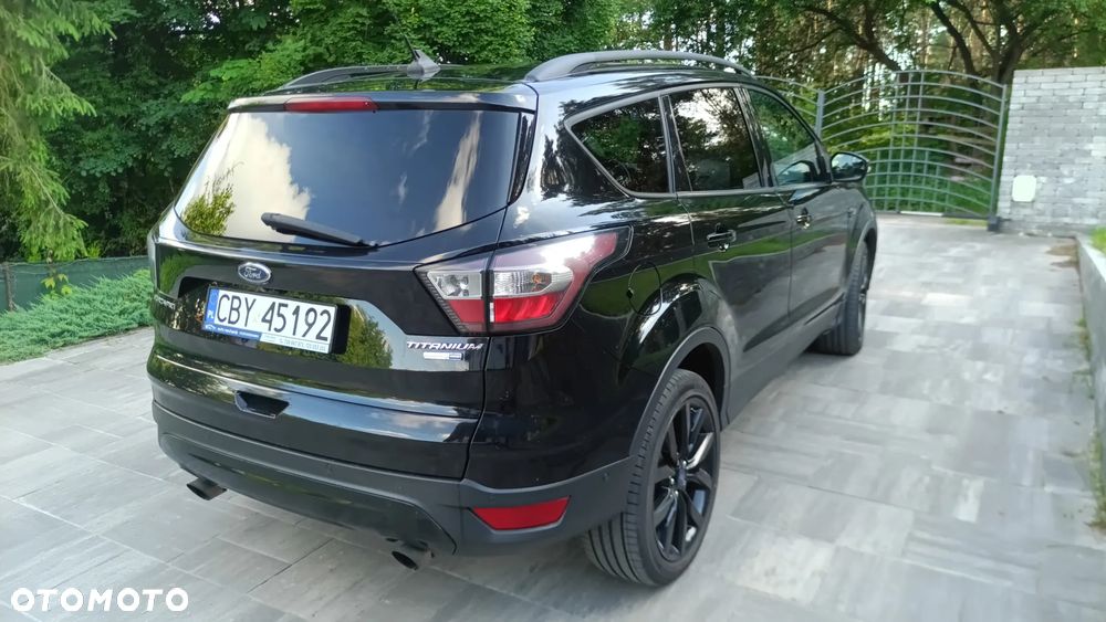 Ford Escape 2.0 EcoBoost AWD Titanium - 3
