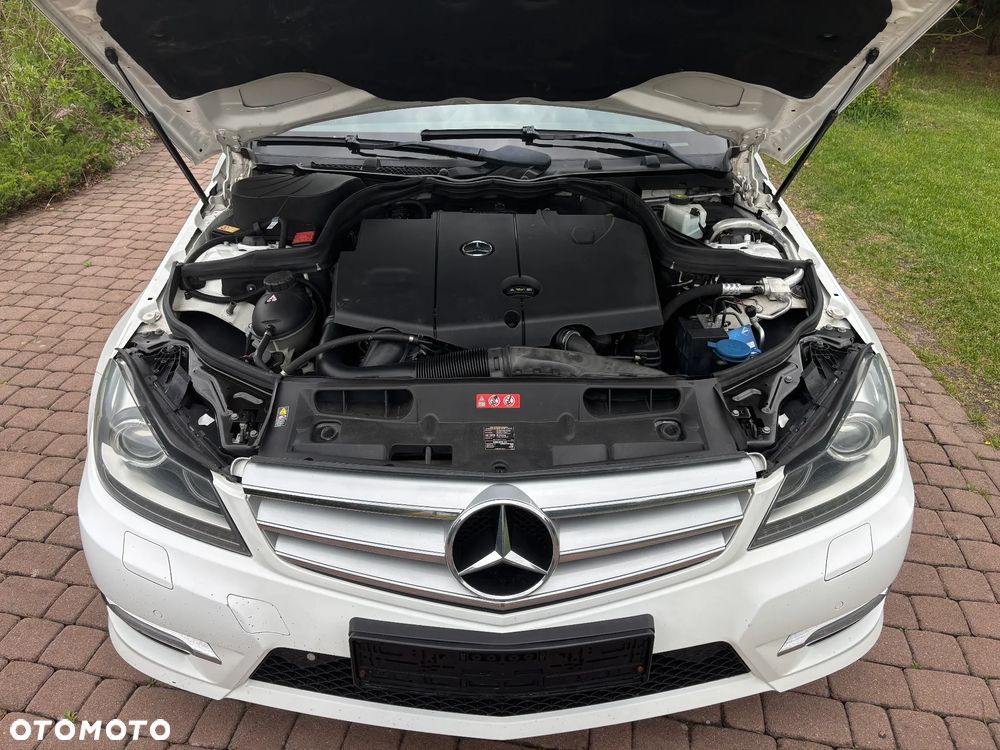 Mercedes-Benz Klasa C 250 CDI DPF Automatik BlueEFFICIENCY Avantgarde - 30